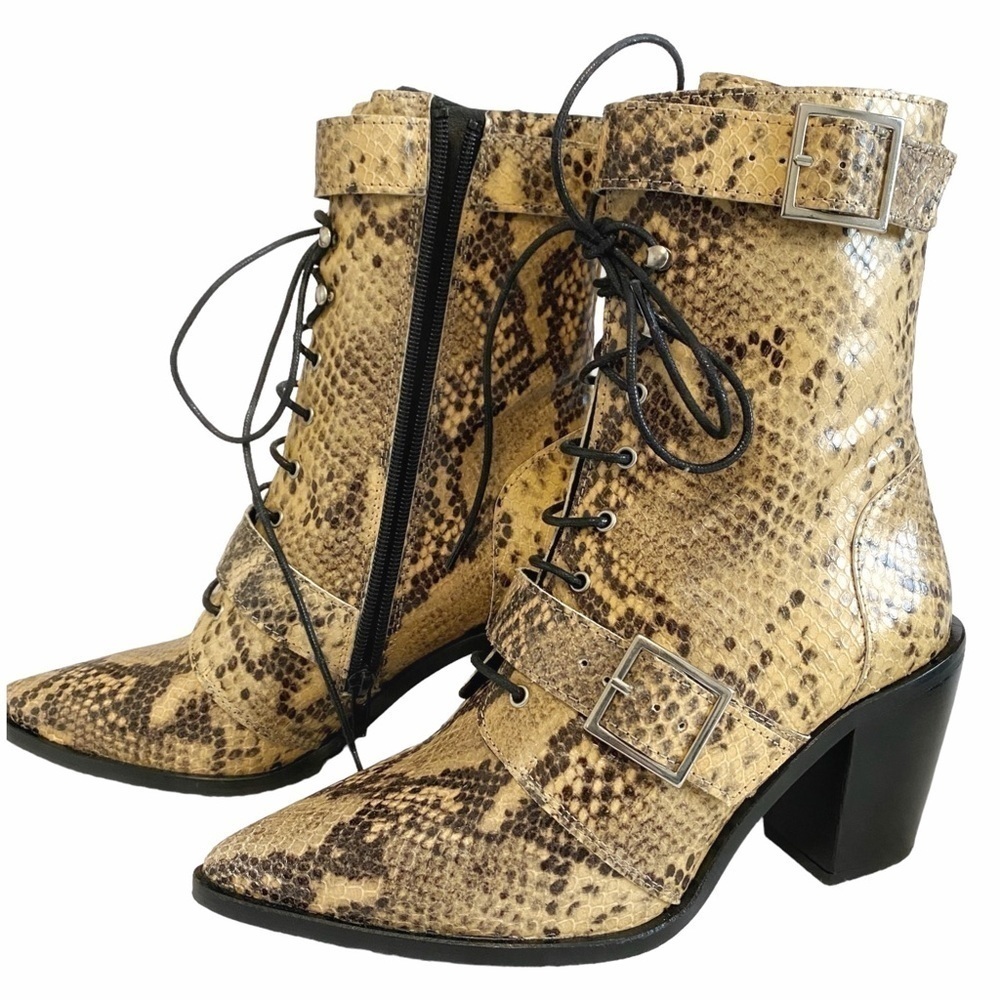 L'INTERVALLE Snake-Print Lace-Up Ankle Boots in Beige and Black